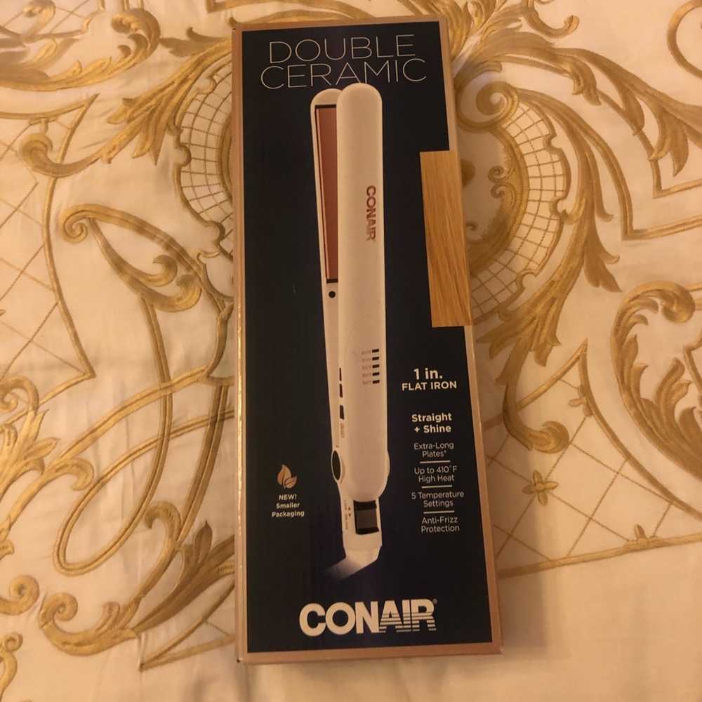 CONAIR Flat Iron